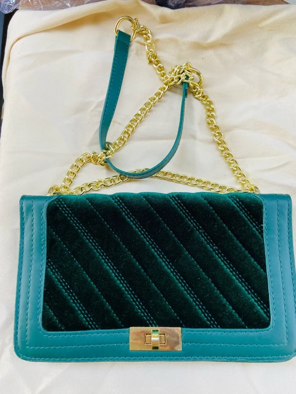 Forest Green Quilted Velvet Crossbody with Gold Chain - Picture 6 of 6